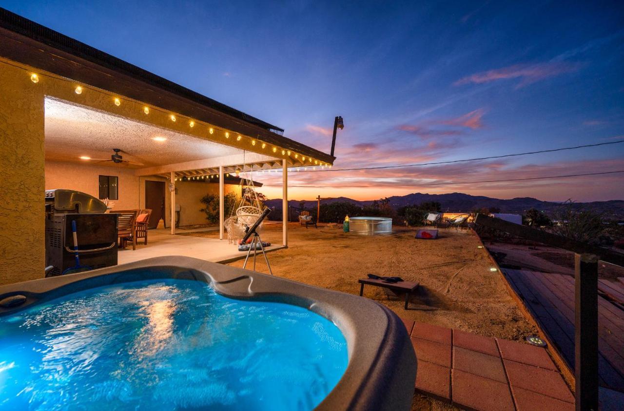 The Stargaze In Joshua Tree - Pool, Hot Tub, Views Vila Exterior foto