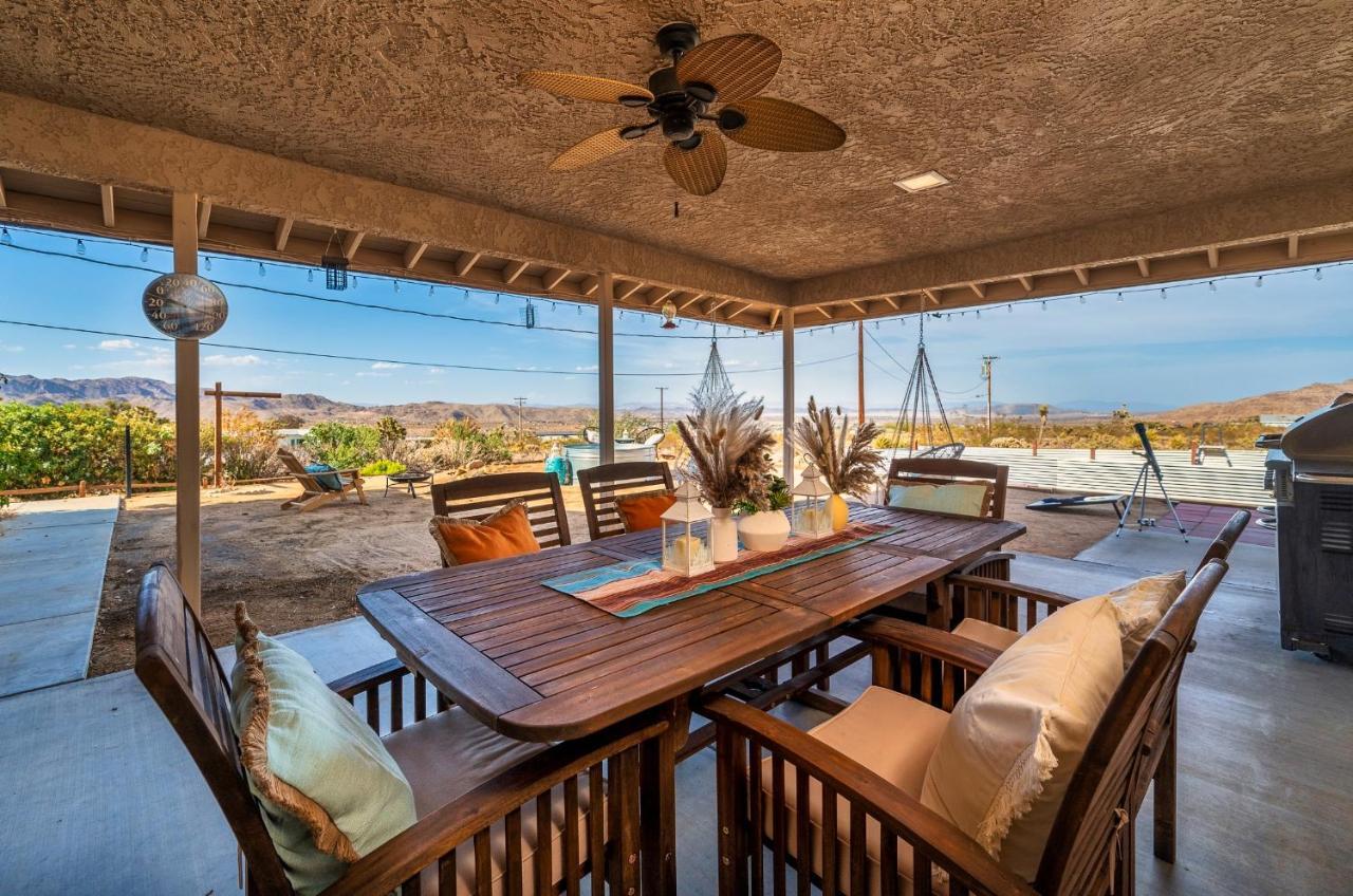 The Stargaze In Joshua Tree - Pool, Hot Tub, Views Vila Exterior foto
